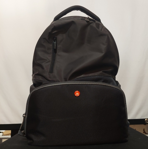 NEW Manfrotto Camera Backpack - Picture 1 of 7